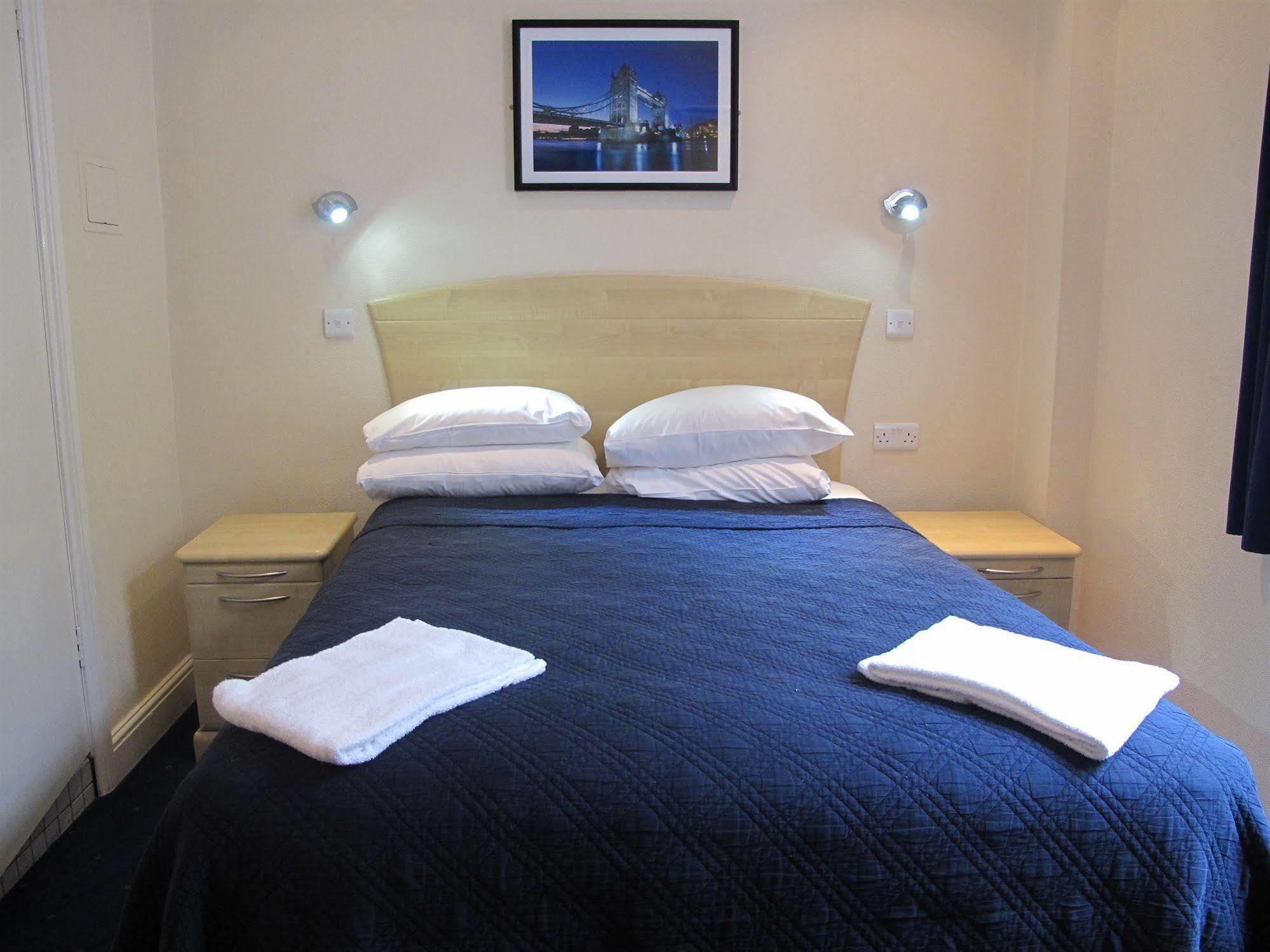 Alhambra Hotel Λονδίνο Εξωτερικό φωτογραφία